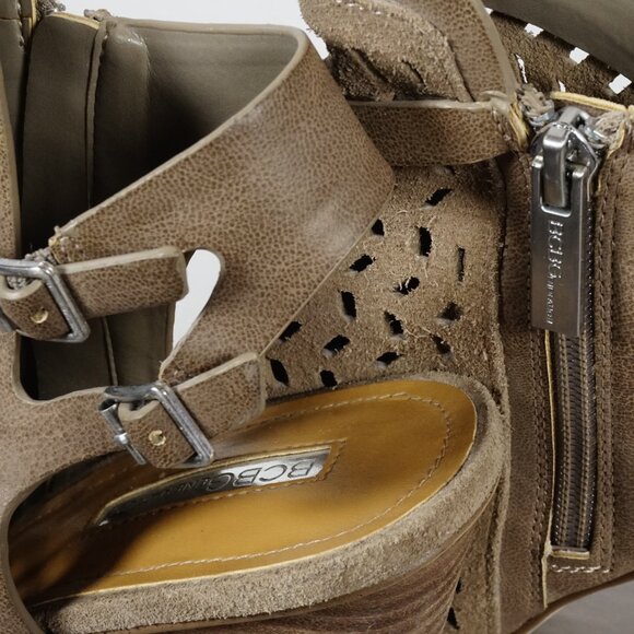 BCBGeneration Ankle Booties Peep Toe Block Heel Brown Leather Wo Size 10 M - Picture 5 of 8